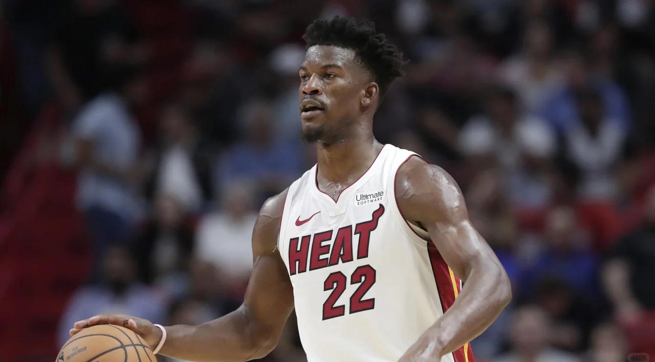 包含尼日利亚男篮翻盘勇士，阿德巴约爆发神勇的词条