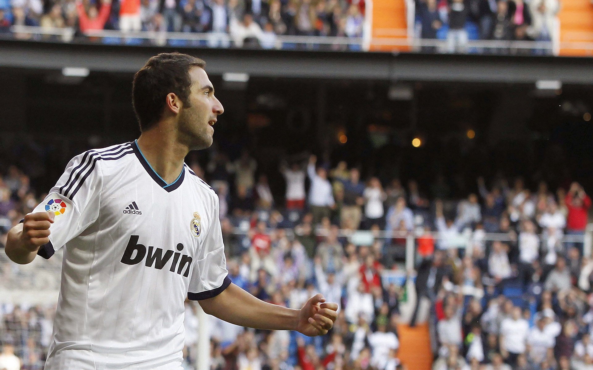 沙特节奏掌控那不勒斯，意甲焦点战中的战术革命与资本新局